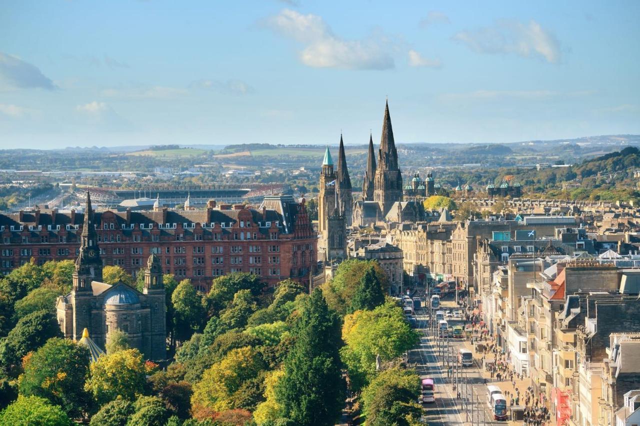 City Centre First Floor Family Suite Edinburg Exteriör bild