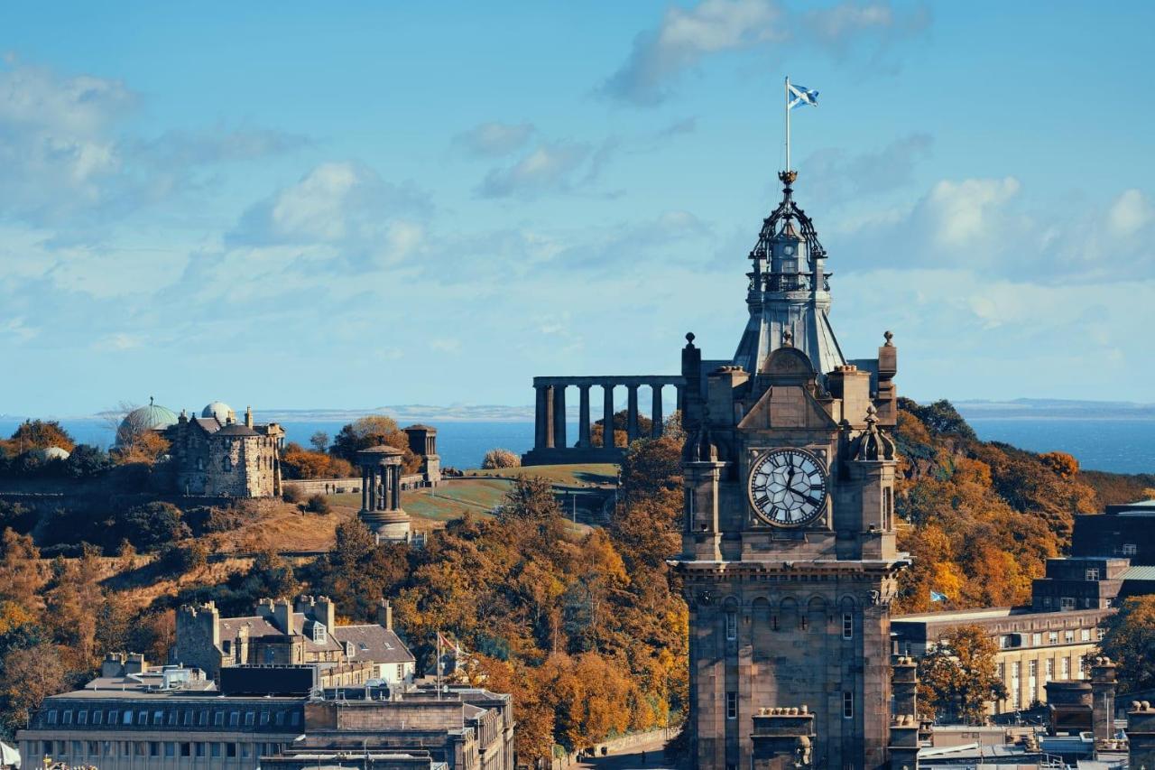 City Centre First Floor Family Suite Edinburg Exteriör bild