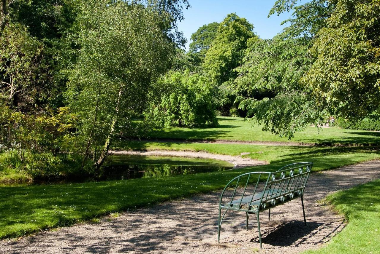City Centre First Floor Family Suite Edinburg Exteriör bild
